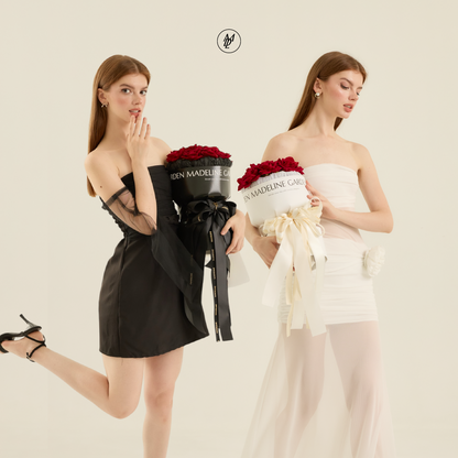 MADELINE GARDEN black and white bouquets with red roses